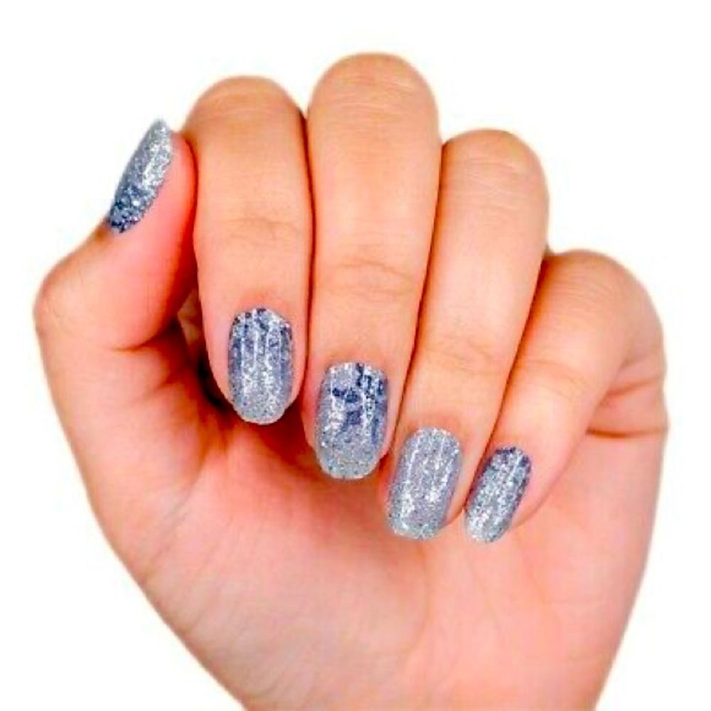 Color street Ice Ice Maybe press on nail strips
